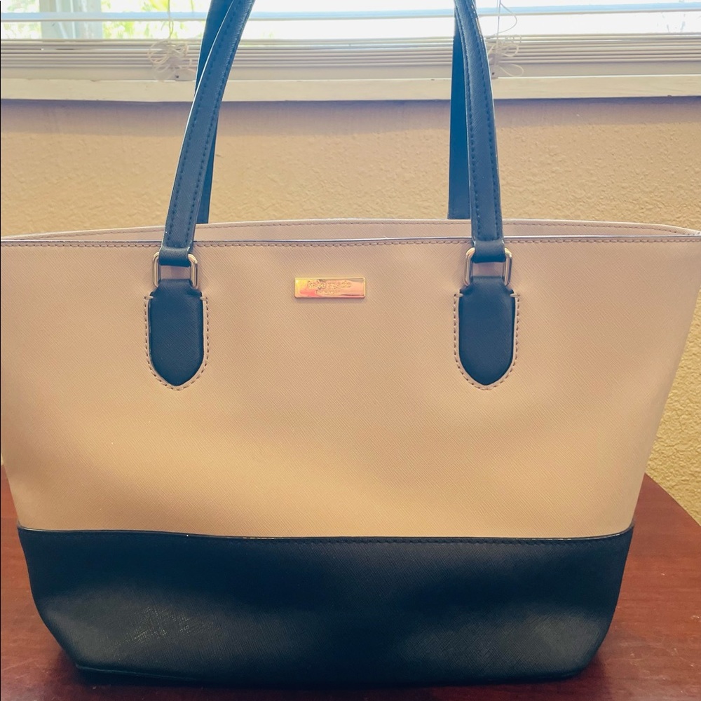 Kate Spade Large Carson Laurel Way Tote